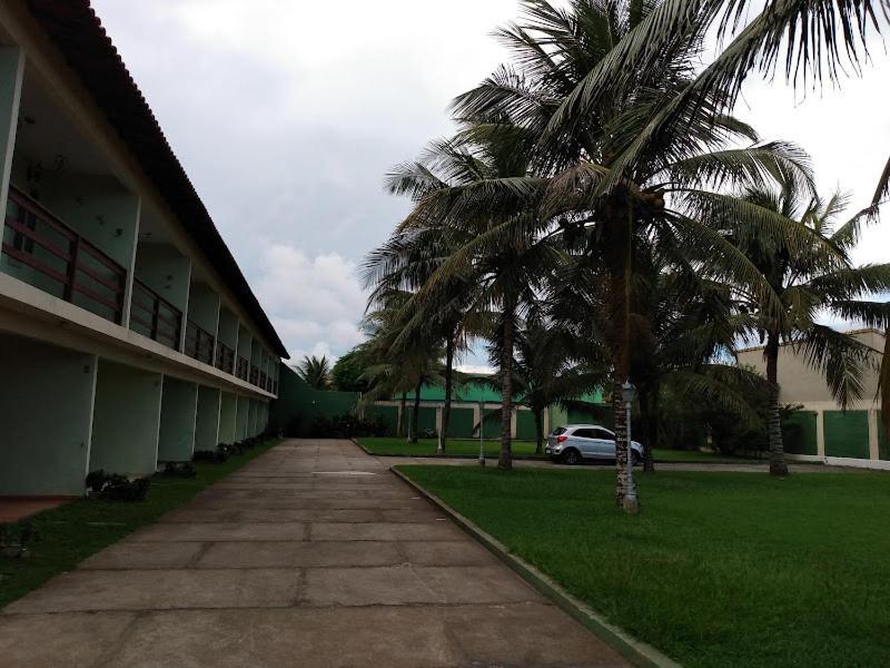 Casa Agradavel Com 3 Suites Em Condominio A 150 Metros Da *